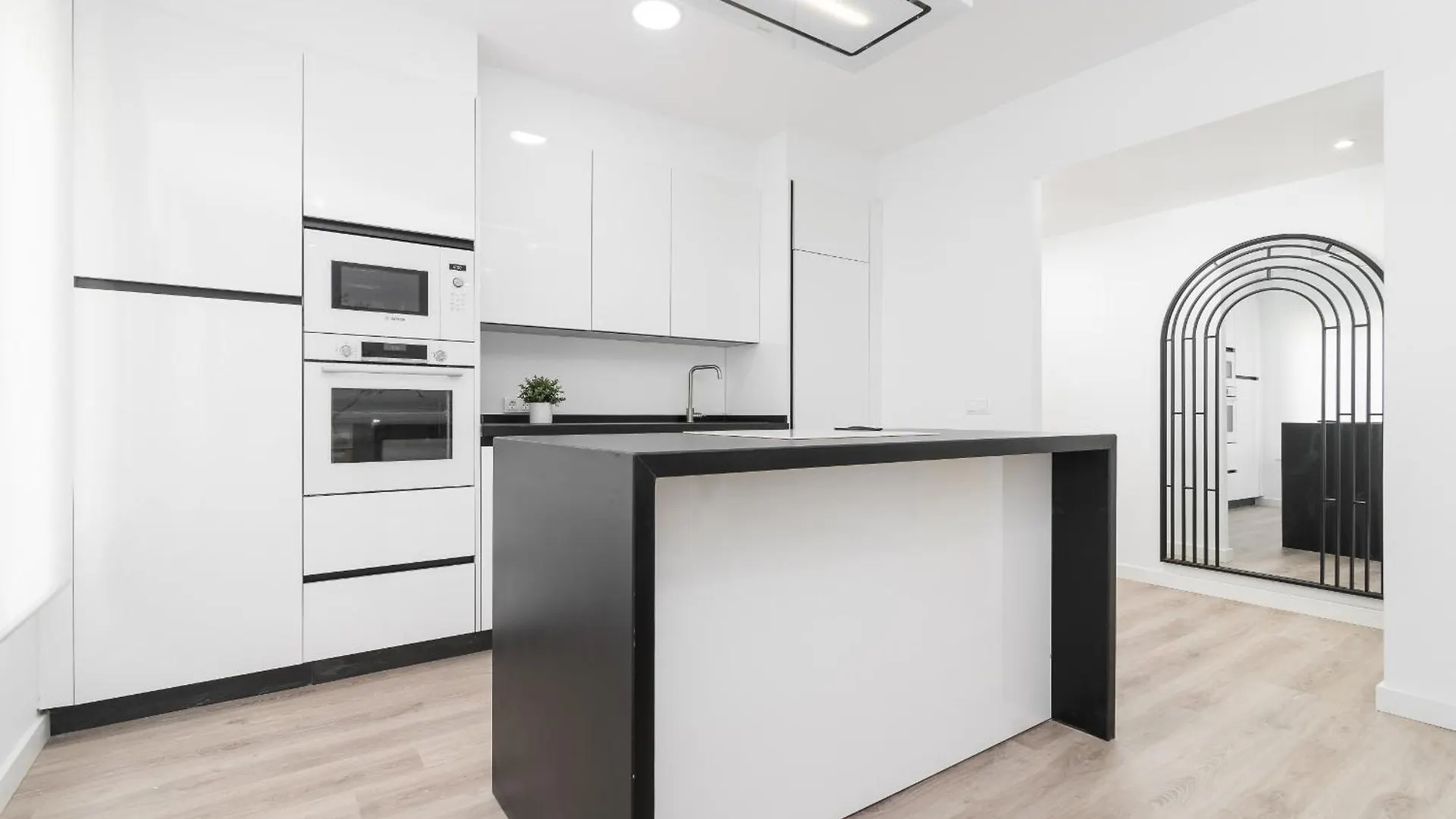 Suite Homes Cristo Luxury Apartment Malaga